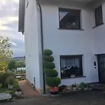 Gemuetliche Grosse In Ruhiger Lage Daire