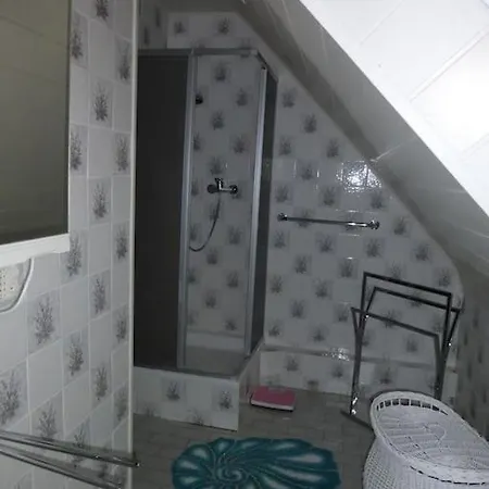 Gemütliche Große In Ruhiger Lage Apartamento Bad Salzungen