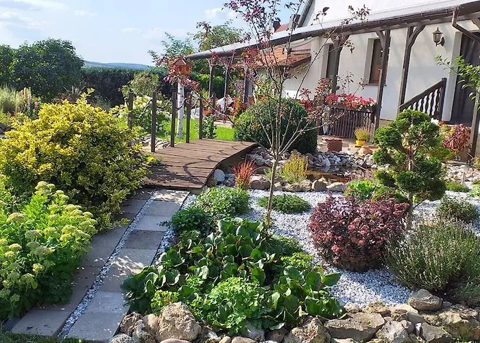 Appartamento Gemuetliche Grosse In Ruhiger Lage