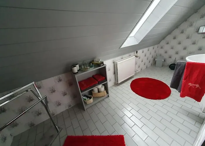 Gemuetliche Grosse In Ruhiger Lage Bad Salzungen